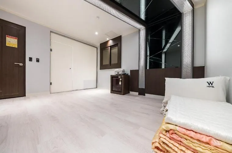 Hotel Lien Busan 0*,